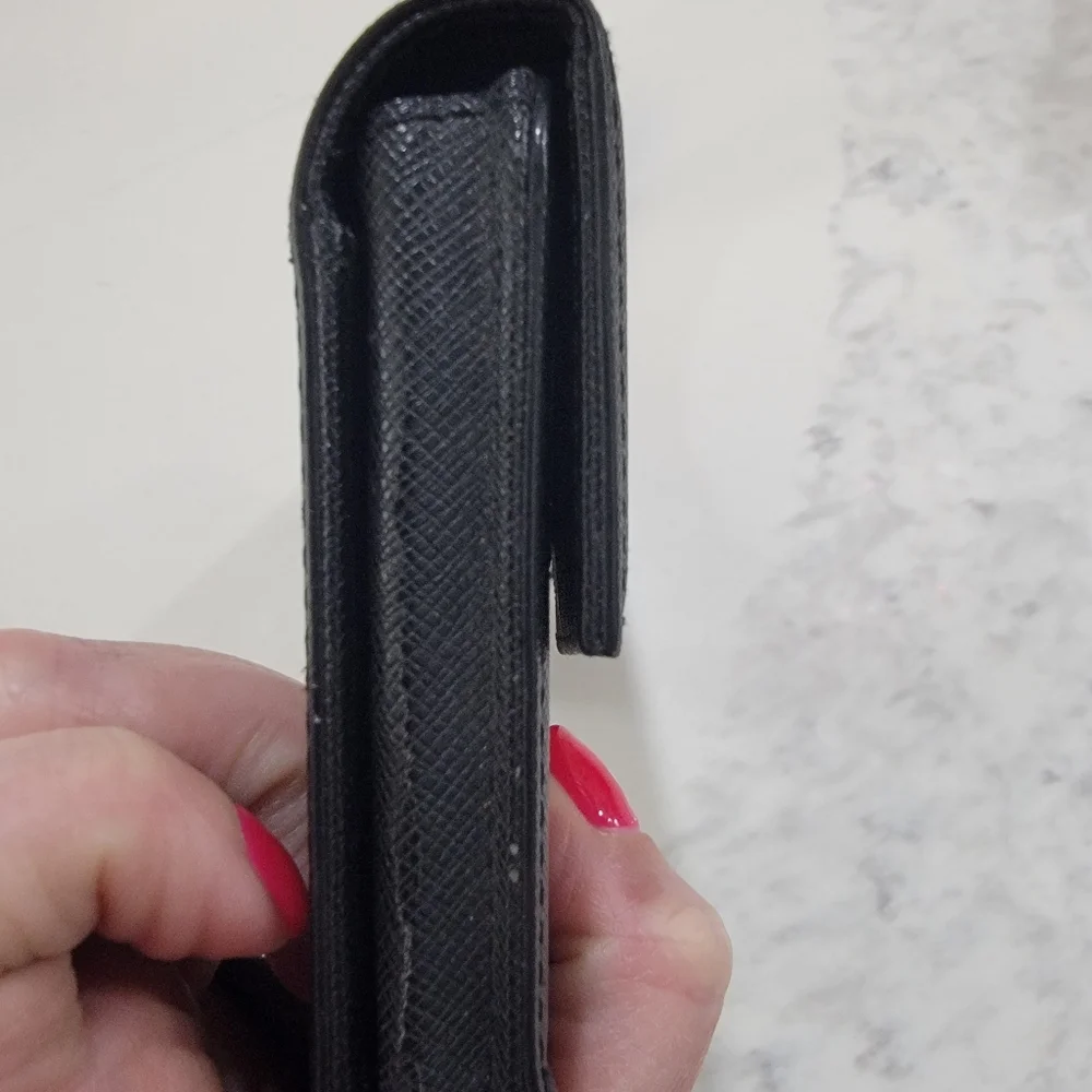 Kate Spade Black Wristlet Clutch
